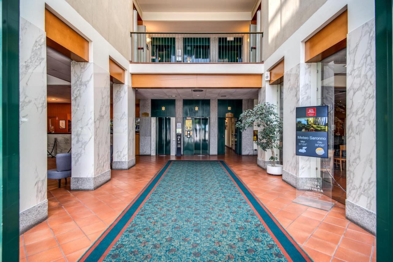 Hotel Della Rotonda Saronno Esterno foto