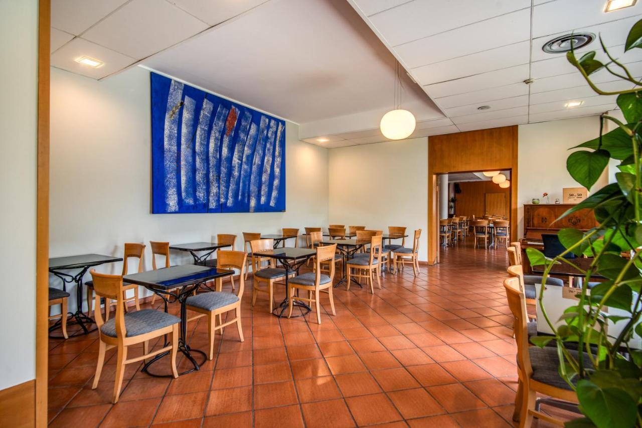 Hotel Della Rotonda Saronno Esterno foto