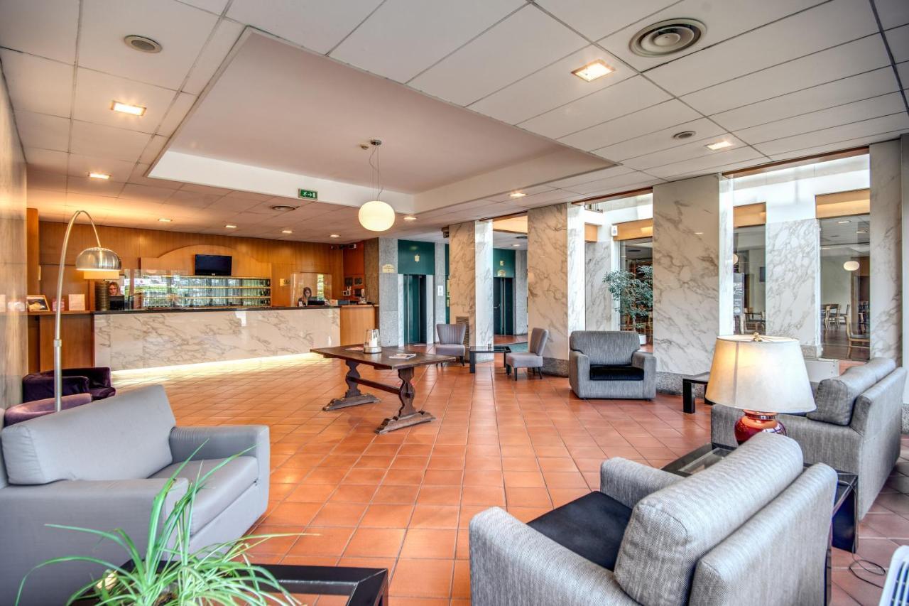 Hotel Della Rotonda Saronno Esterno foto