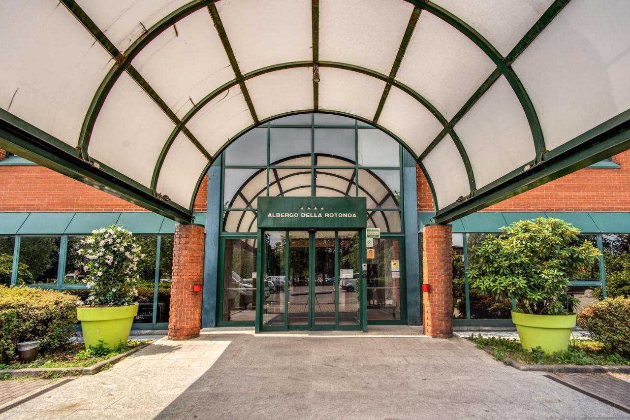 Hotel Della Rotonda Saronno Esterno foto