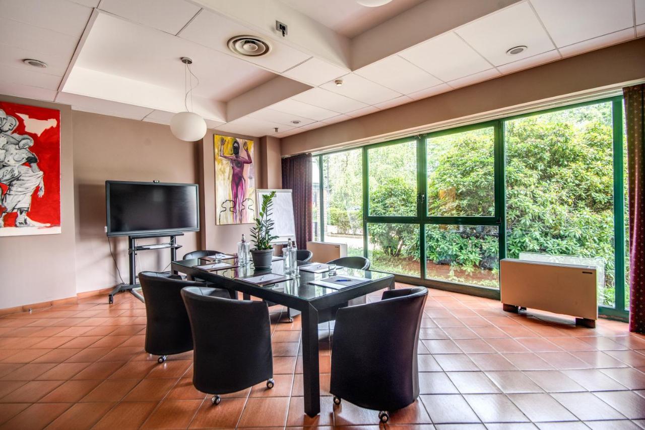 Hotel Della Rotonda Saronno Esterno foto
