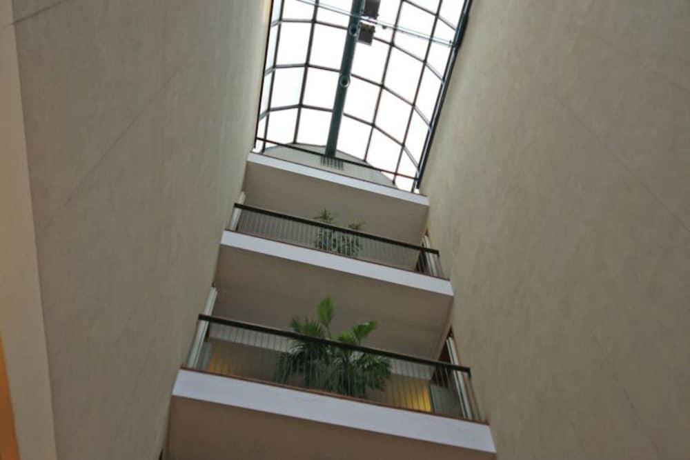 Hotel Della Rotonda Saronno Esterno foto