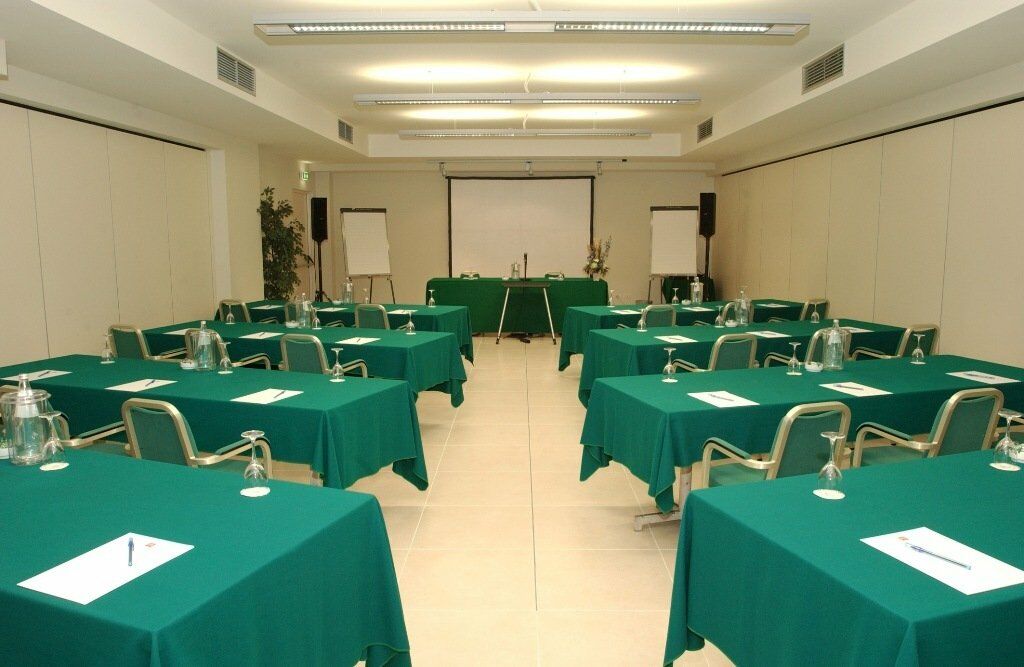 Hotel Della Rotonda Saronno Servizi foto